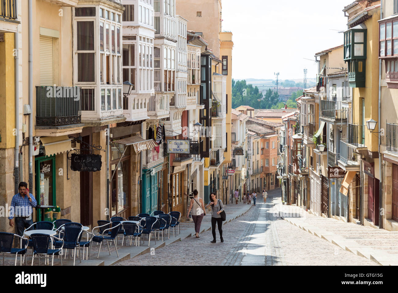 ZAMORA, SPAIN - SEPTEMBER 9, 2016: The Balborraz street is one of the oldest streets of Zamora Stock Photo