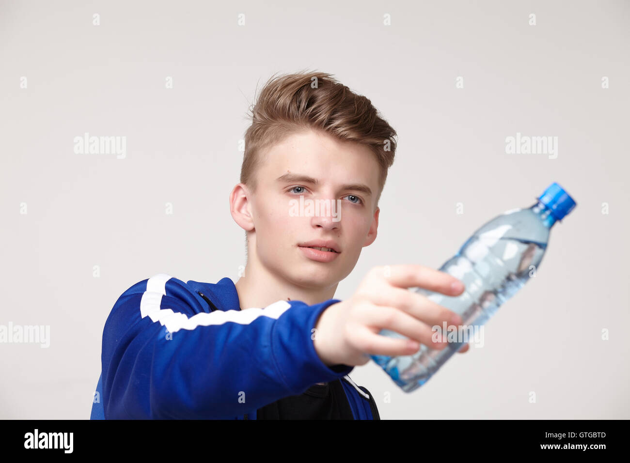 male athlete with water bottle Stock Photo Alamy