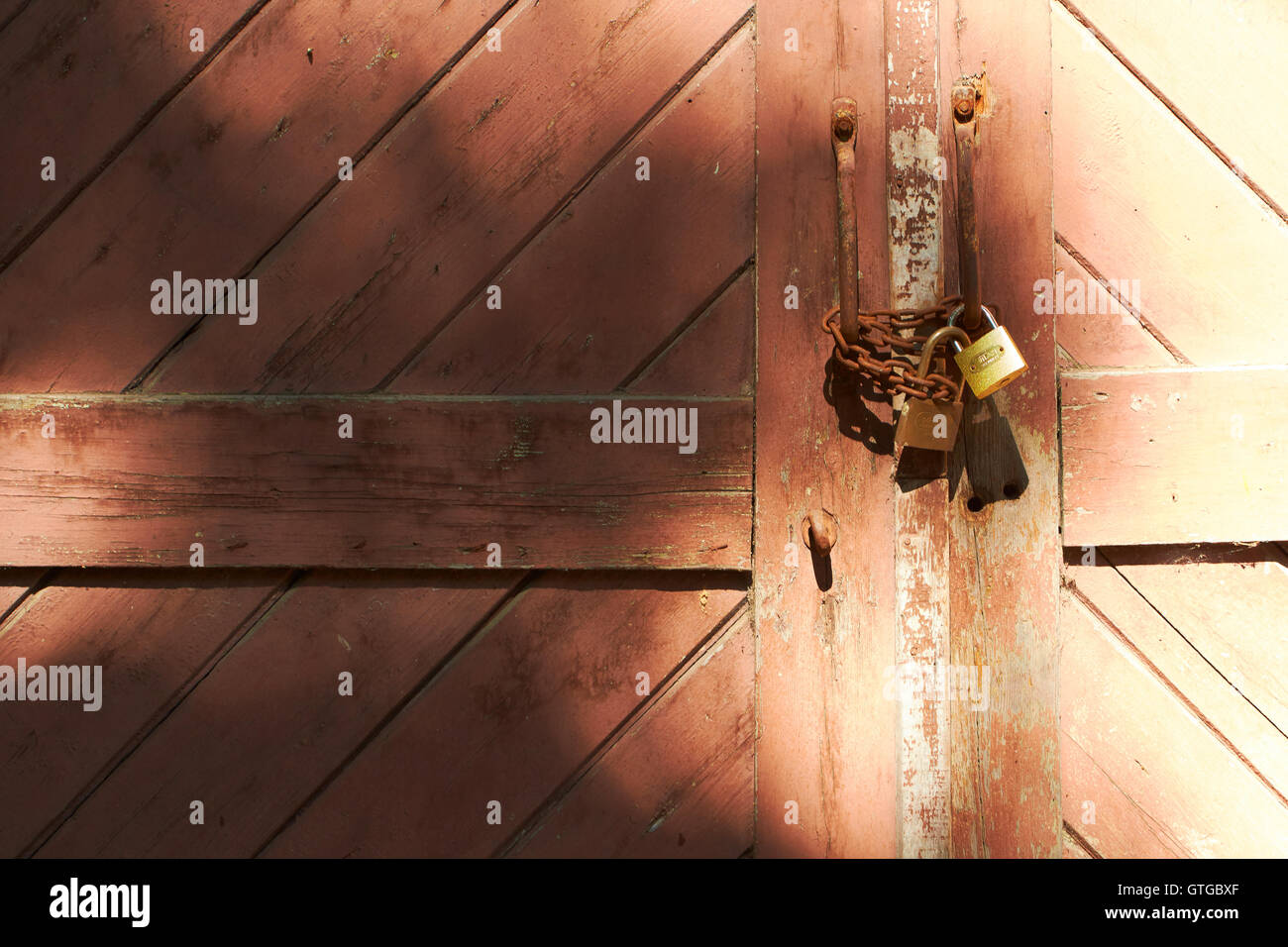 Under lock and key hires stock photography and images Alamy