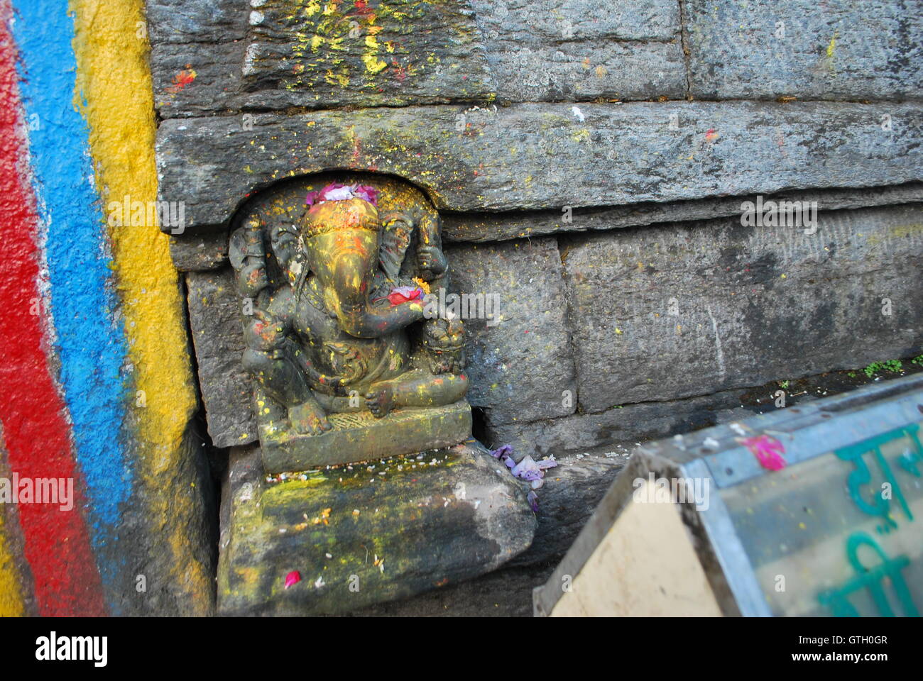 tungnath-is-the-highest-shiva-temple-in-the-world-stock-photo-alamy