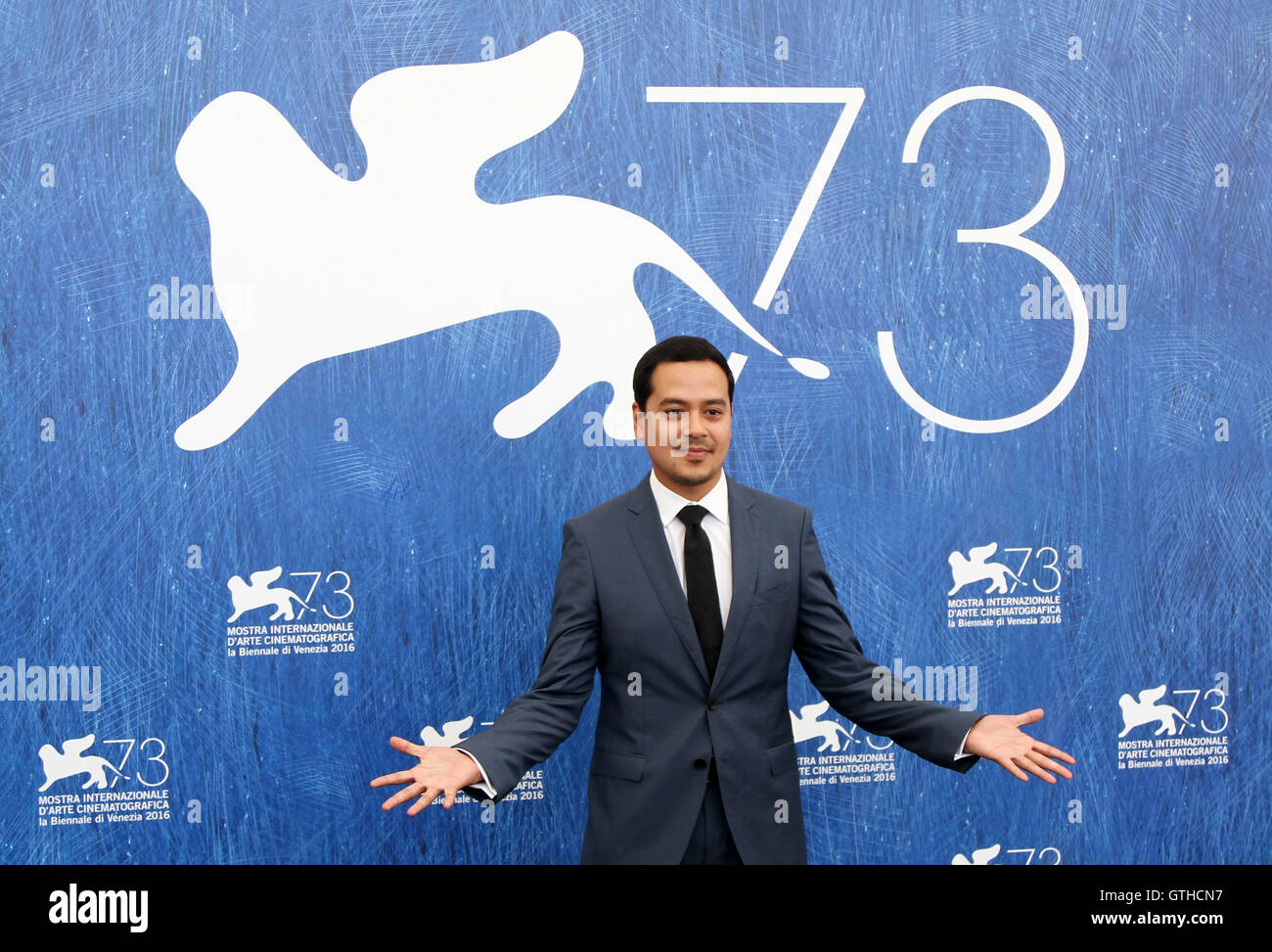 Venice, Italy. 09th Sep, 2016. Actor John Lloyd Cruz attend 'Ang Babaeng Humayo (The Woman who left)' Photocall during the 73rd Venice Film Festival. Credit:  Andrea Spinelli/Pacific Press/Alamy Live News Stock Photo
