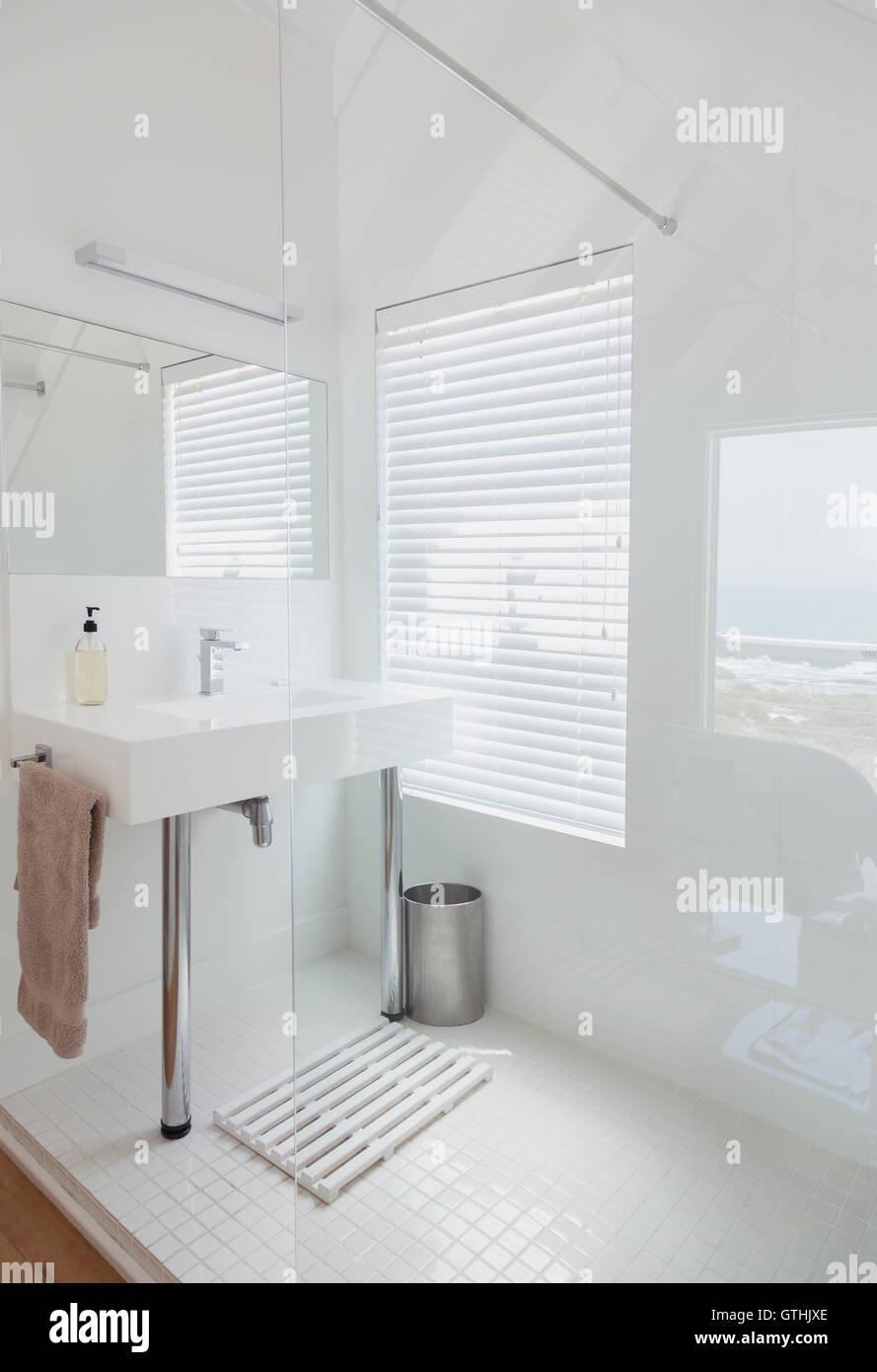 Modern white bathroom home showcase interior Stock Photo