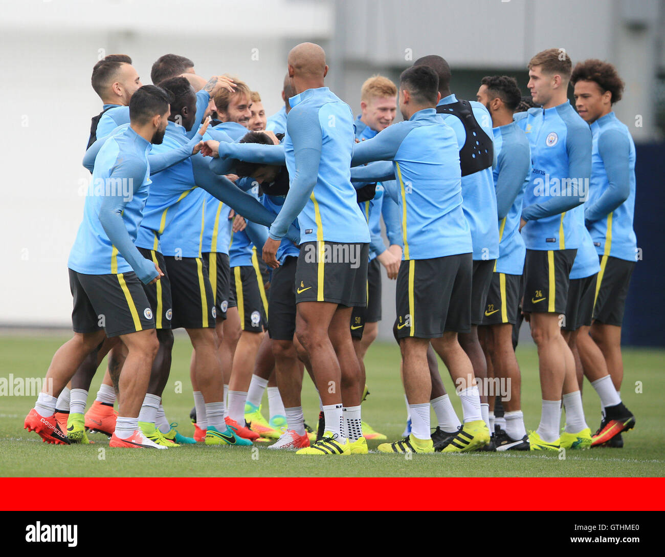 Manchester City FC via Press Association Images MINIMUM FEE 40GBP PER IMAGE - CONTACT PRESS ASSOCIATION IMAGES FOR FURTHER INFORMATION. Manchester City's squad in training Stock Photo