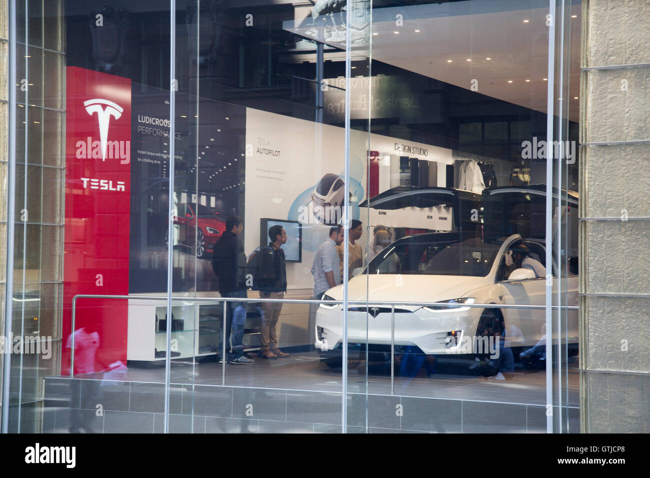 Tesla sydney showroom hires stock photography and images Alamy