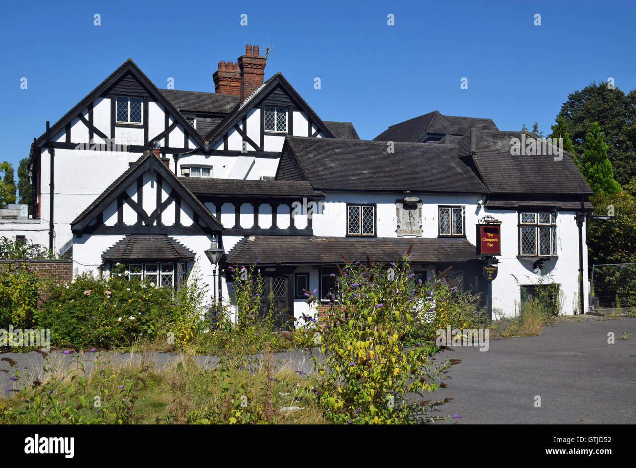 "The Chequers", Horley, Surrey, England Stock Photo Alamy