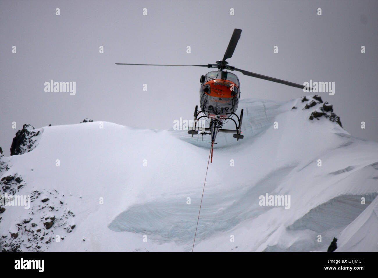 Hubschrauber, Mont Blanc-Massiv, Chamonix, Frankreich. Stock Photo