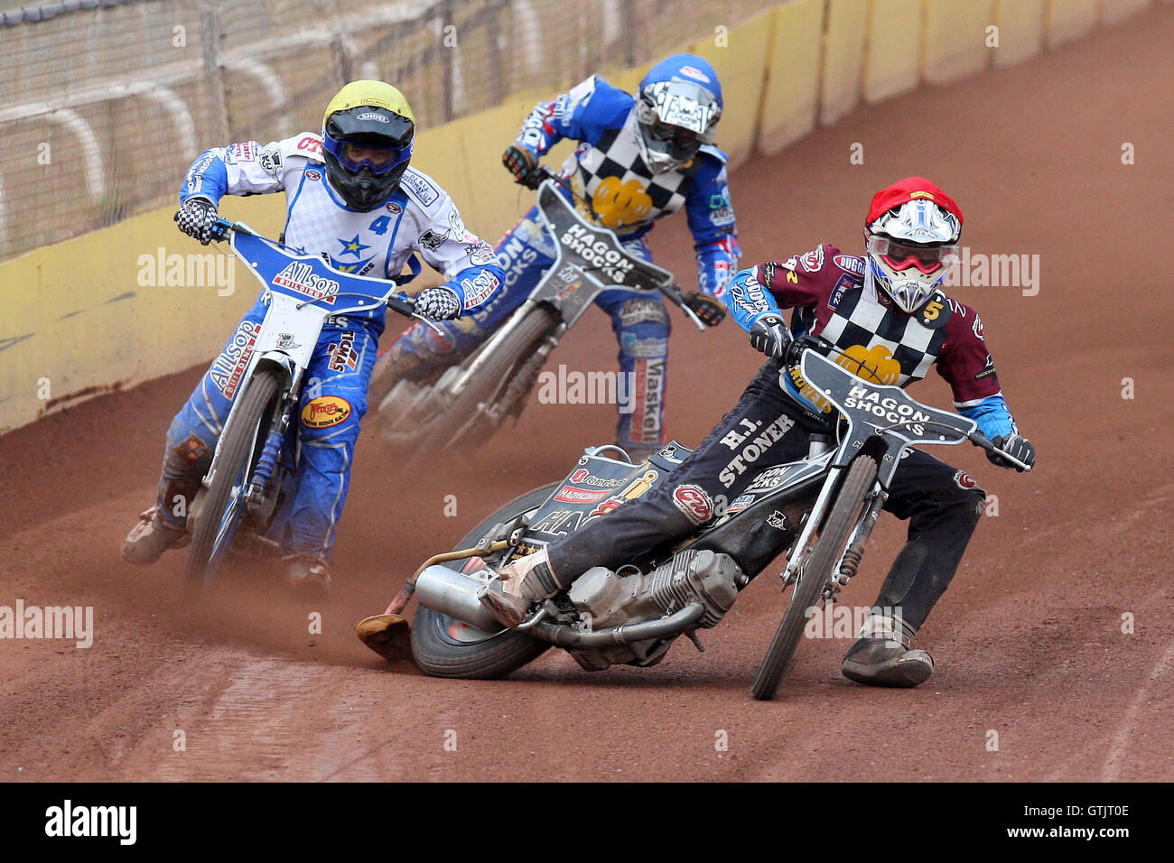 Heat 7: Marc Owen (red), Lewis Kerr (yellow) and Brandon Freemantle ...