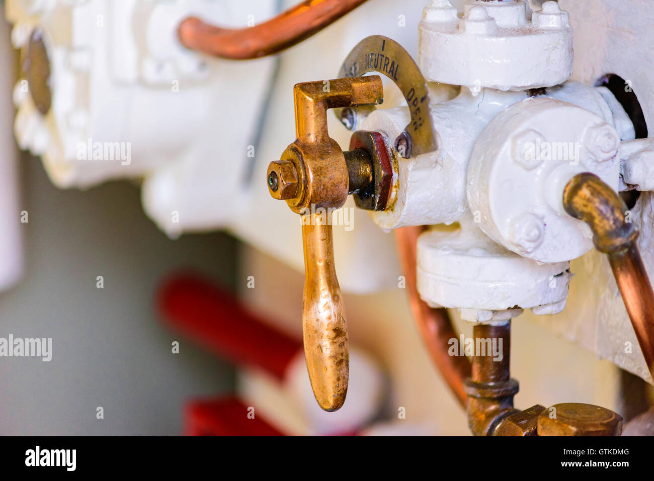 Valve on off hi-res stock photography and images - Alamy