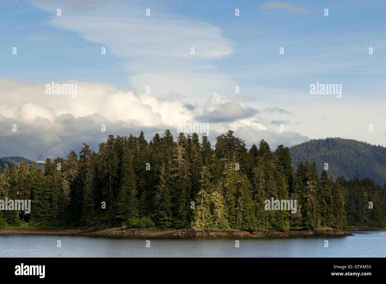 Icy Strait. Glacier Bay National Park adn Preserve. Chichagof Island