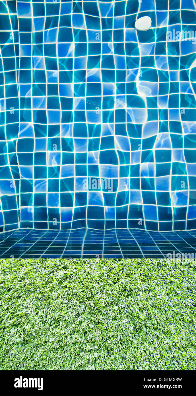 Green grass with pool texture and background Stock Photo - Alamy