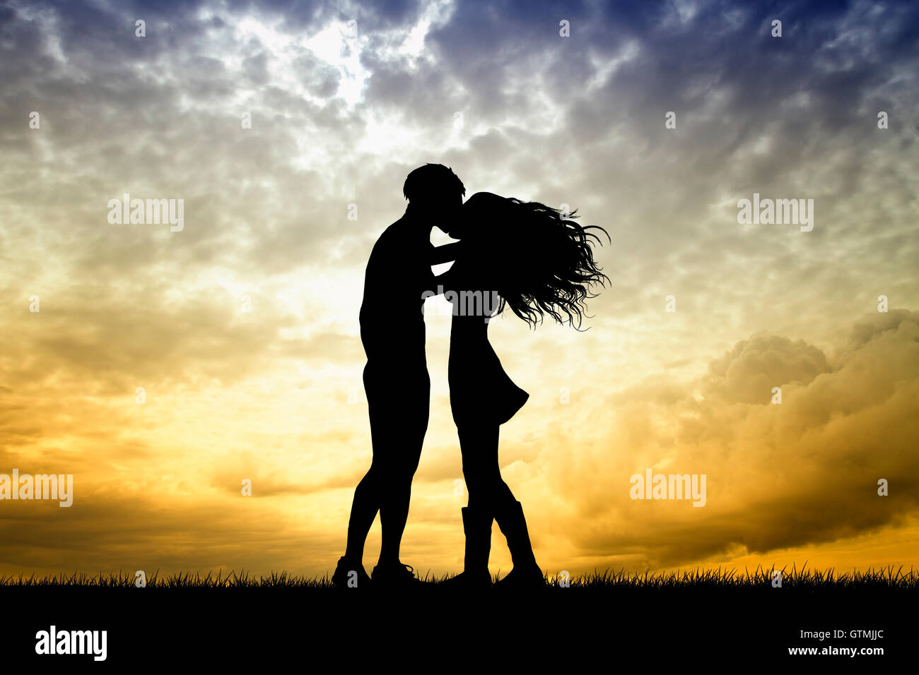Couple kissing silhouette lake hi-res stock photography and images - Alamy