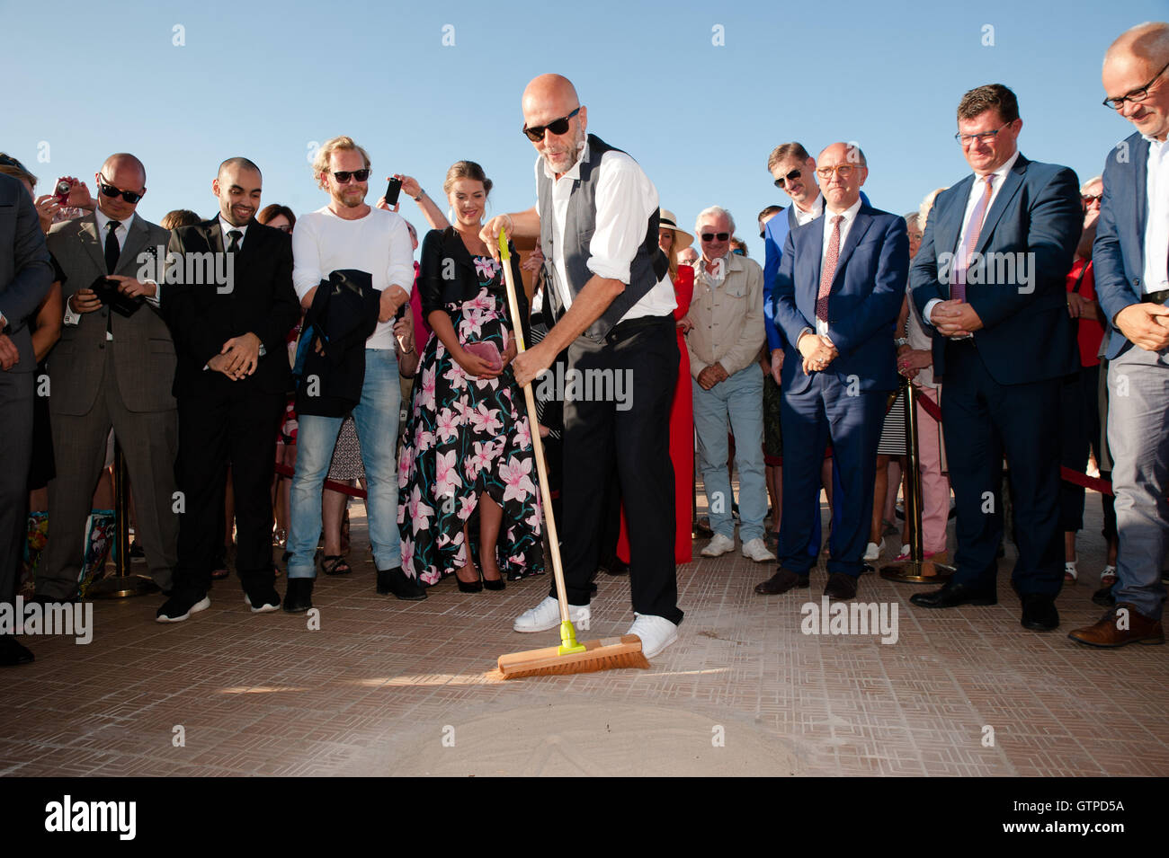 Ostend, Belgium. 09th Sep, 2016. Nic Balthazar reveals his star in the boulevard in Ostend at the start of the film festival in Ostend. Credit:  Frederik Sadones/Pacific Press/Alamy Live News Stock Photo