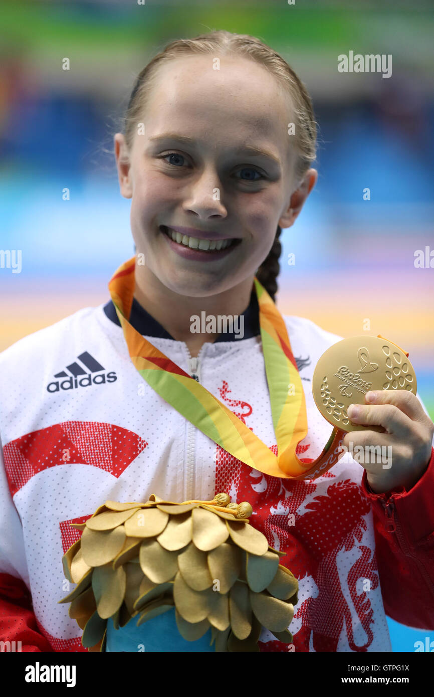 Great Britain's Ellie Robinson with her Gold medal during the medal