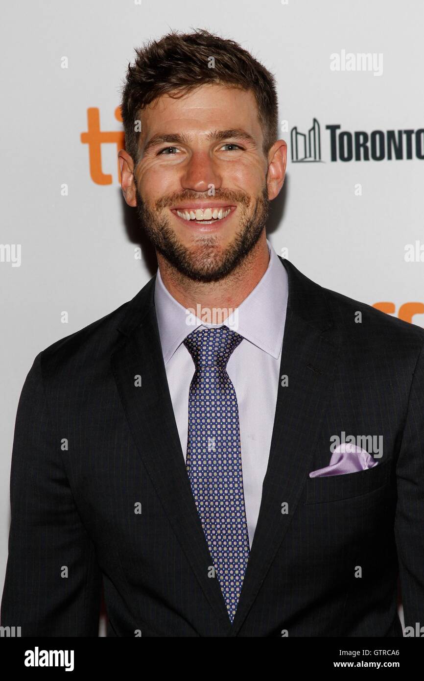 Toronto, ON. 9th Sep, 2016. Austin Stowell at arrivals for COLOSSAL