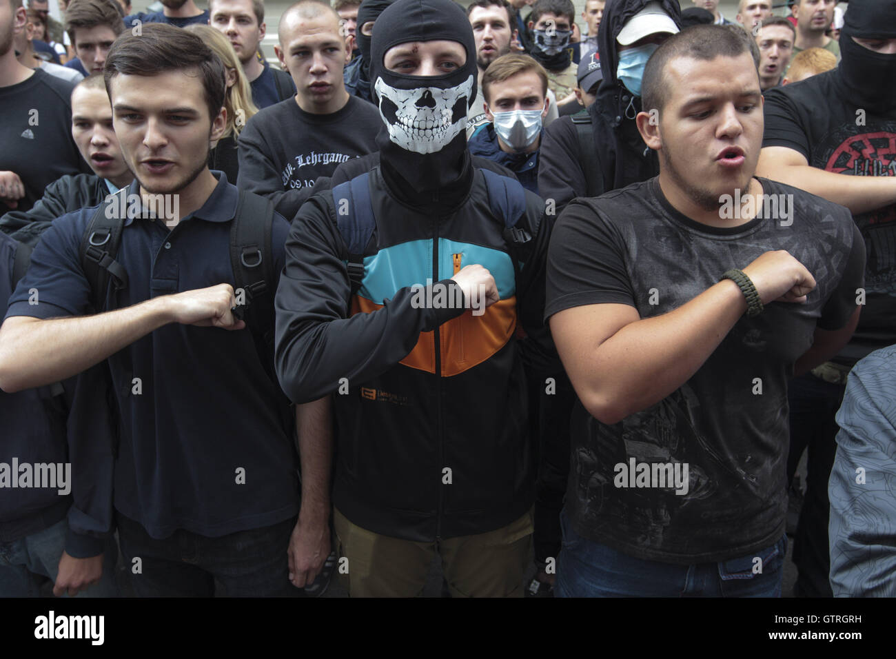 Kiev, Ukraine. 10th Sep, 2016. Batallion soldiers hold protest march to 'Kievgorstroy' building after Pechersk District Court granted, then revoked bail to leader of Petrenko Kiev CC 'Azov' battalion S. Filimonov. Prosecutors won the preventive measure in the form of 60 days detention. Credit:  Nazar Furyk/ZUMA Wire/Alamy Live News Stock Photo