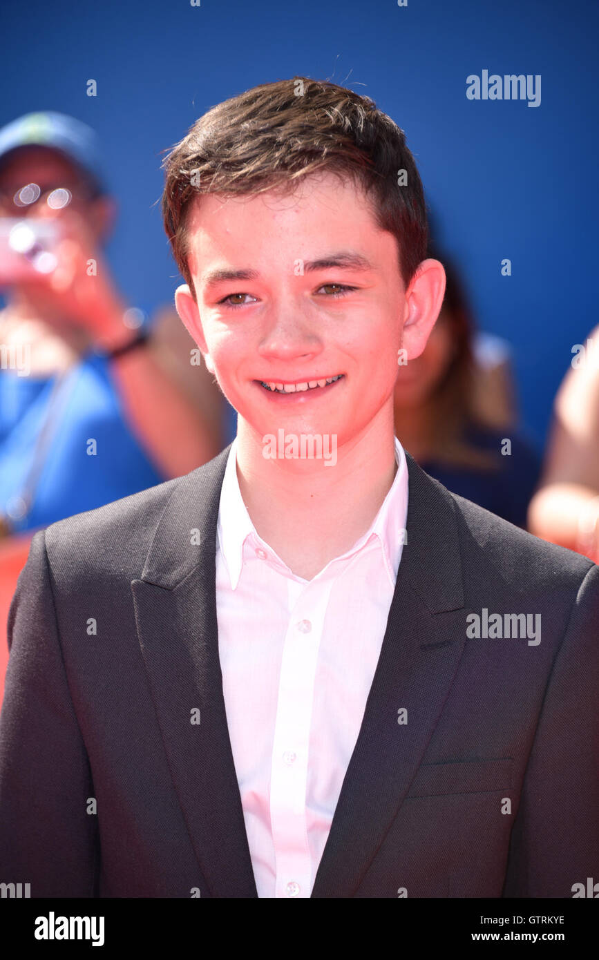Monster calls 2016 lewis macdougall hi-res stock photography and images ...