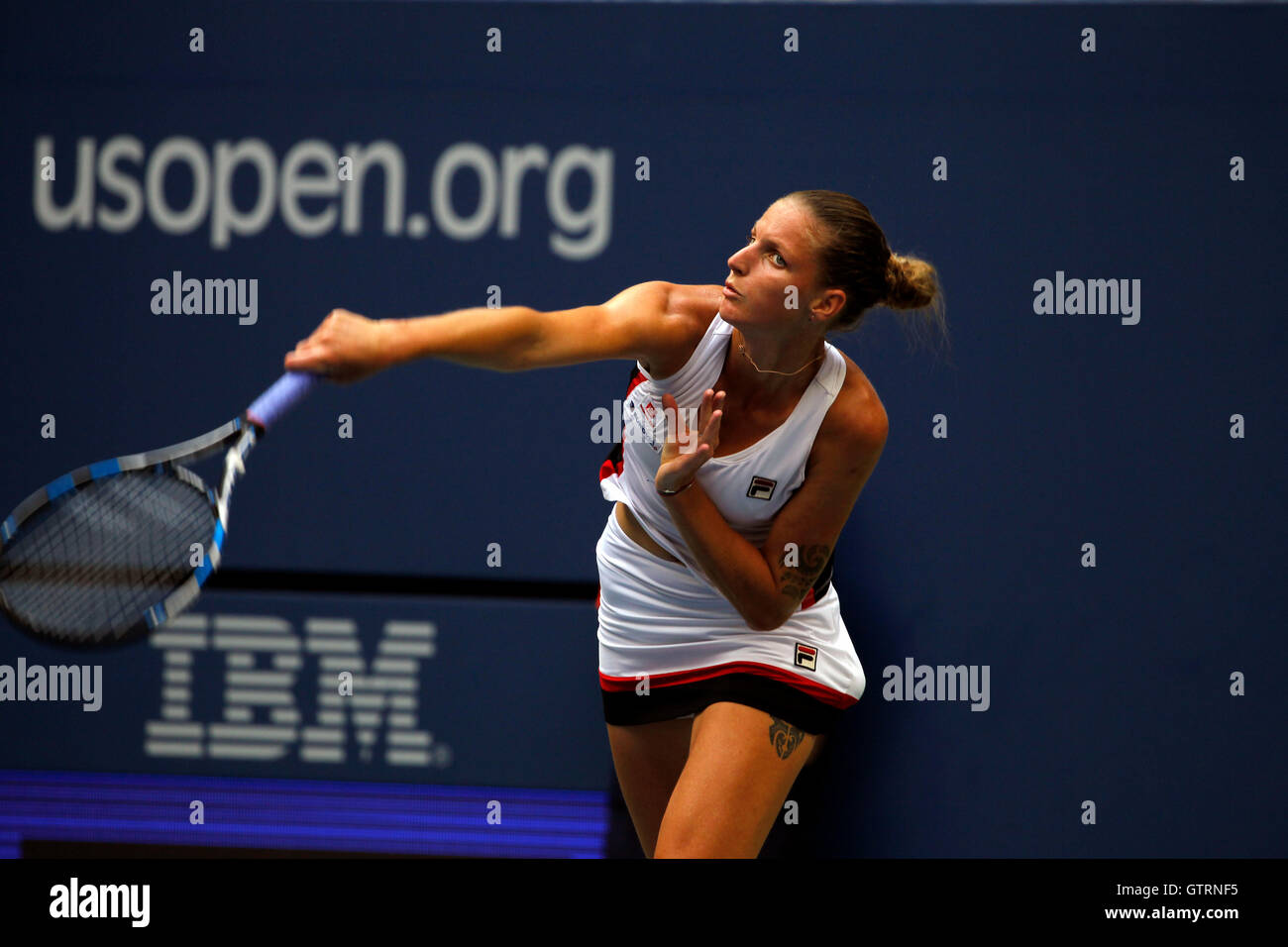 Karolina pliskova serve hi-res stock photography and images - Alamy