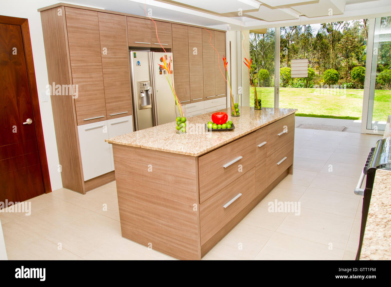 Country style kitchen Stock Photo - Alamy