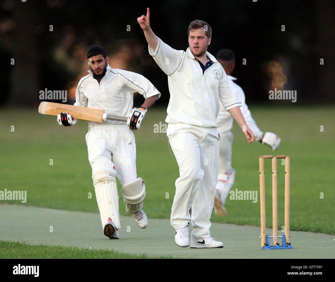 Bruno of VPJ waits for the ball to be returned - Victoria Park Juniors vs Goodmayes - Victoria Park Community Cricket League - 09/06/08 Stock Photo