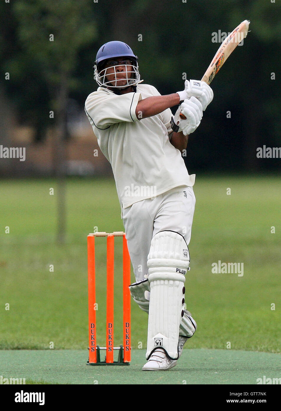 Victoria Park Juniors vs Island - Victoria Park Community Cricket League - 24/06/08 Stock Photo