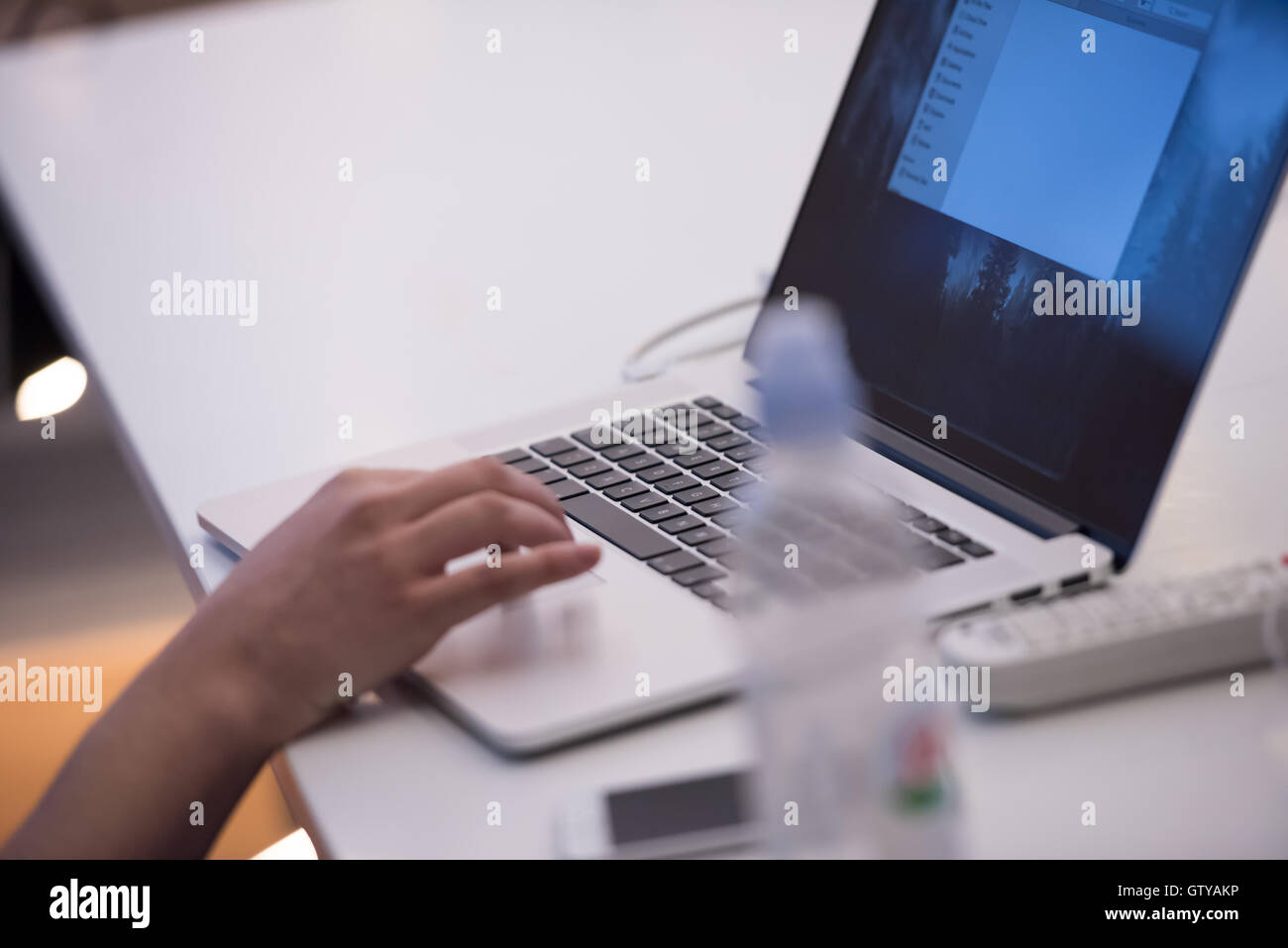 it students on listening presentation and taking notes on laptop computer Stock Photo