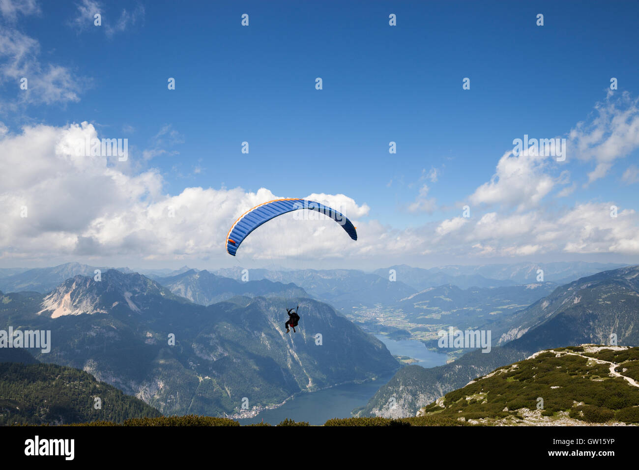 Base jumping. Parachute lumping extreme sport Stock Photo Alamy