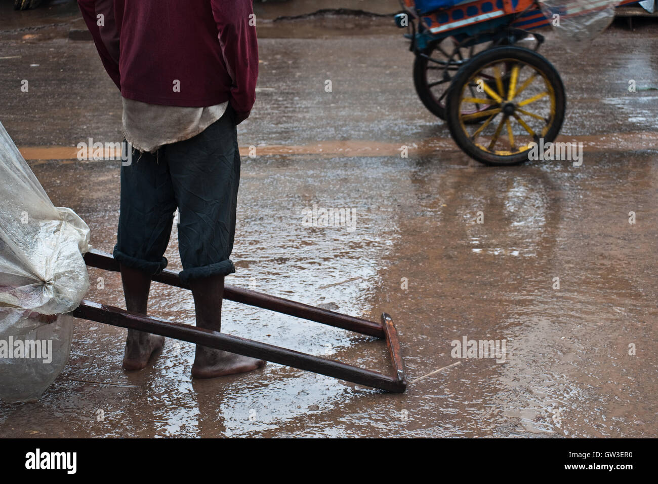Legged Rickshaw Rickshaw madagascar hi-res stock photography and images - Alamy