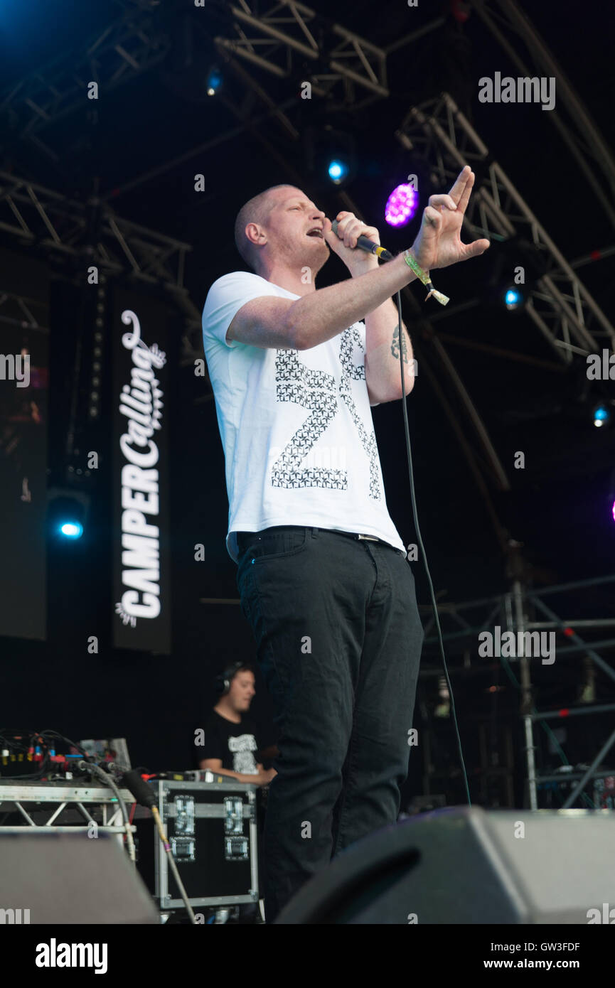 Lazy Habits play "The Lakeside Stage" Camper Calling, Ragley Hall ...