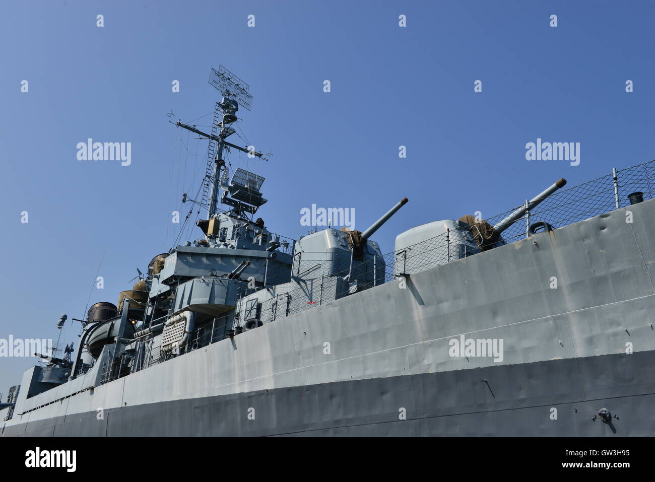 Fletcher class destroyer hires stock photography and images Alamy