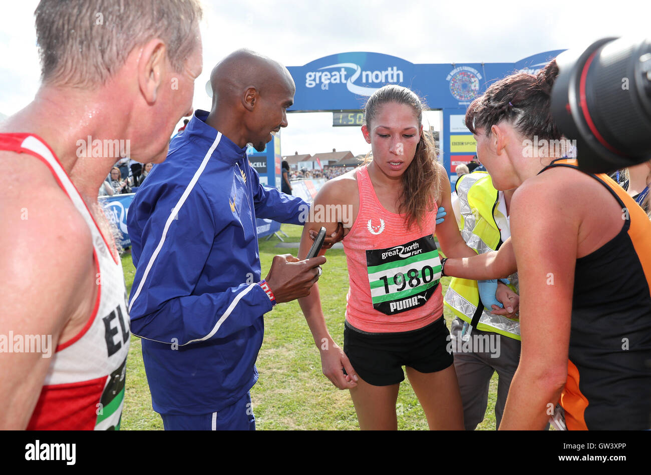 Tania And Mo Farah After Completing The Great North Run In Newcastle Stock Photo Alamy