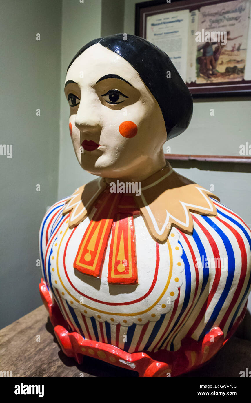 Saucy Nancy effigy at the Red Lion pub in Blewbury, Oxfordshire, England. Stock Photo