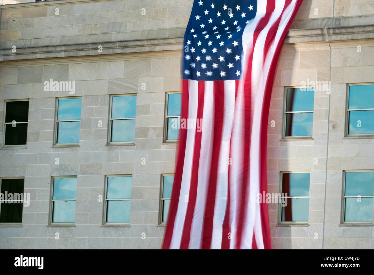American flag 9 11 world trade center hi-res stock photography and ...