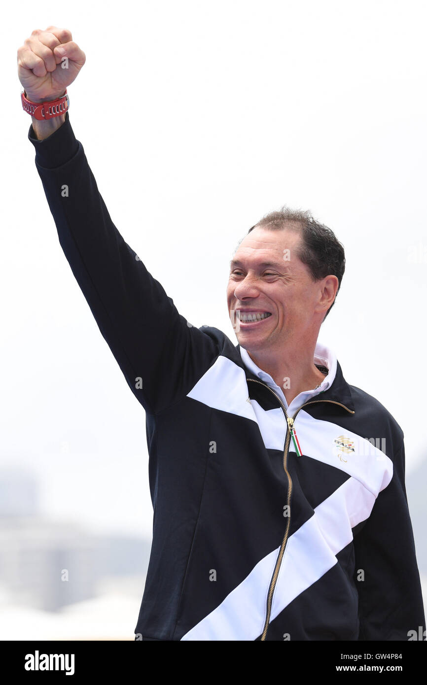 Michele brazil hires stock photography and images Alamy