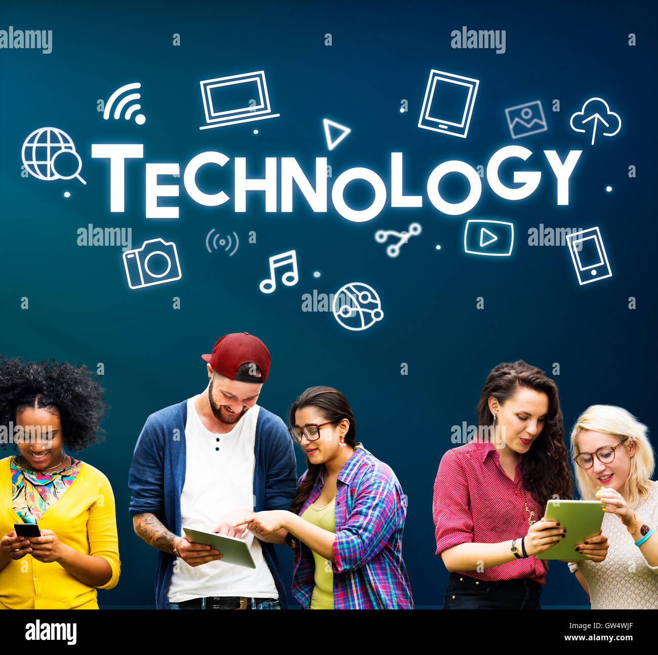 Technology Connecting Cloud Network Concept Stock Photo - Alamy