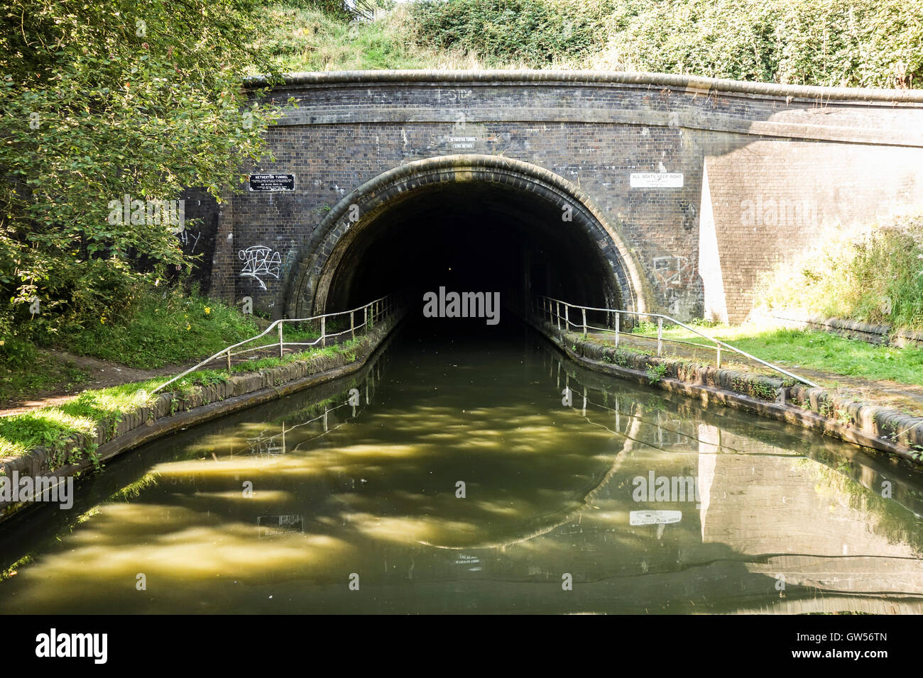 Tunnel Portal Stock Photos & Tunnel Portal Stock Images Alamy