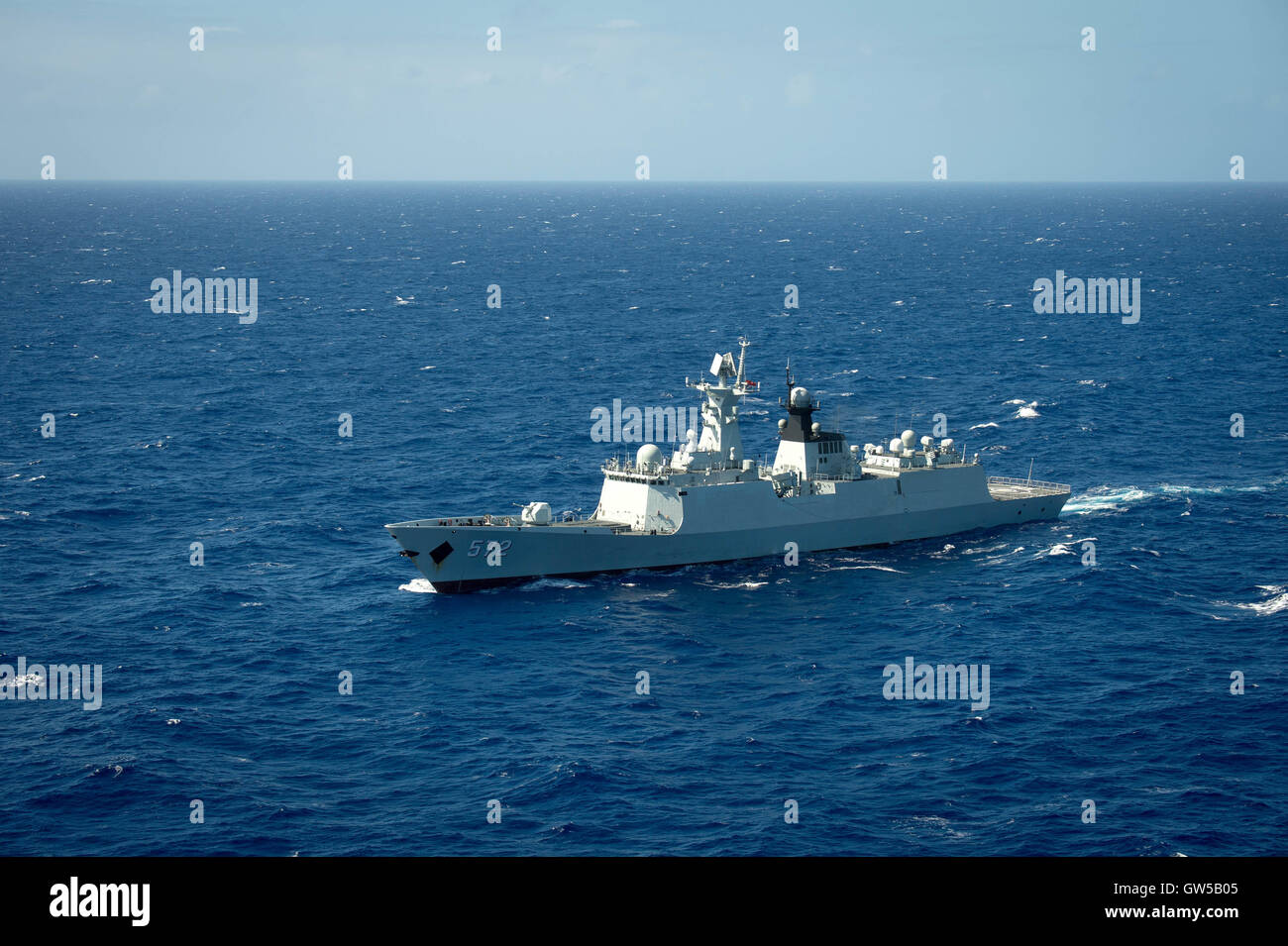 Chinese Navy multi-role frigate Hengshui steams in close formation during the Rim of the Pacific exercise June 22, 2016 in the Pacific Ocean. Twenty-six nations, more than 40 ships and submarines, more than 200 aircraft and 25,000 personnel are participating in RIMPAC. Stock Photo