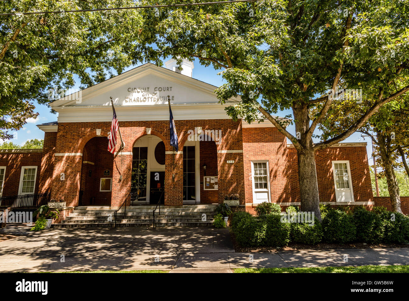 Circuit court hires stock photography and images Alamy