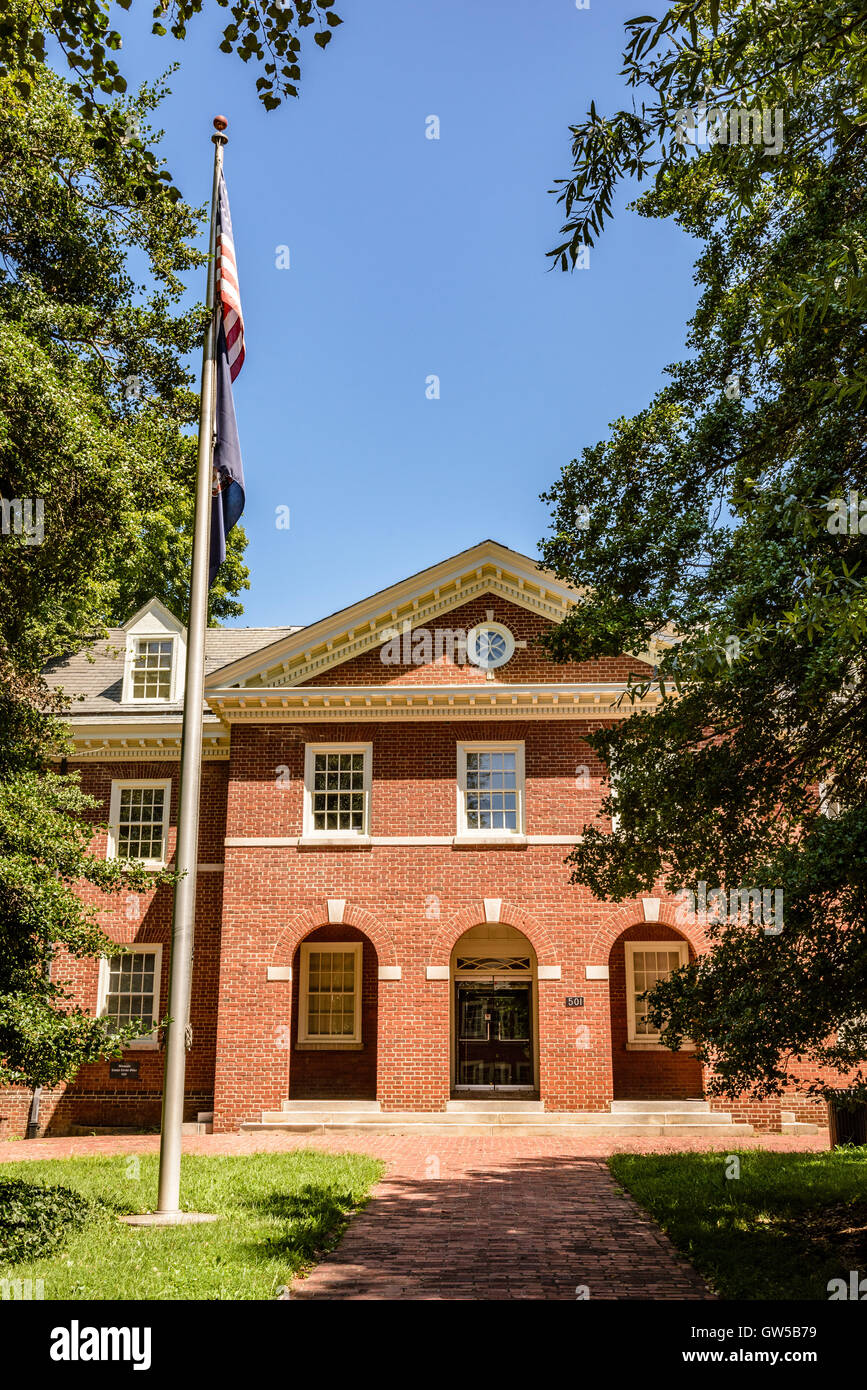 Circuit court hires stock photography and images Alamy