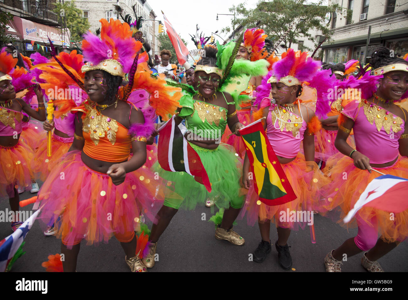 Dancers carnival in trinidad hi-res stock photography and images - Alamy