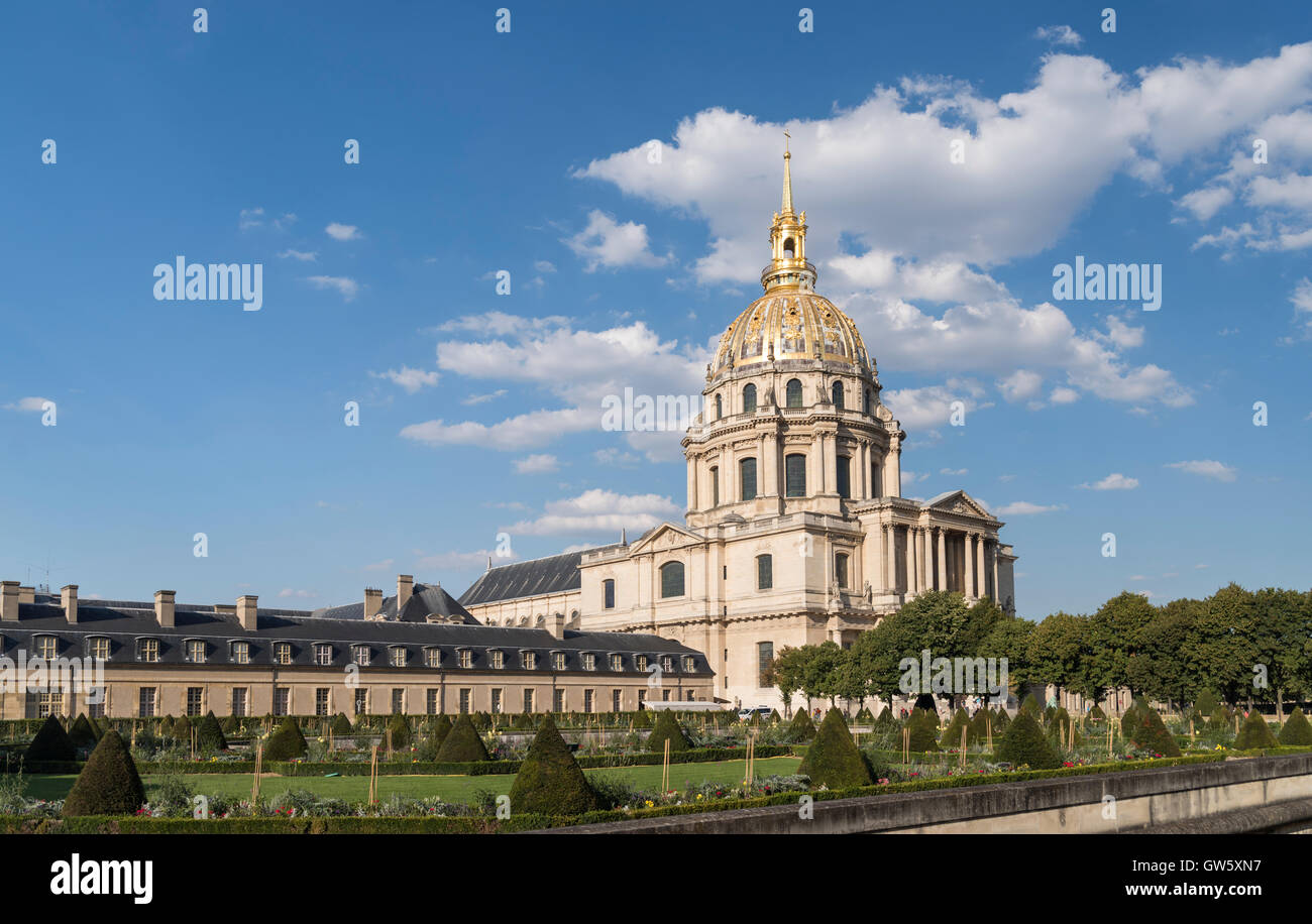 Les Invalides  - Dôme des Invalides, tomb of Napoleon I, Paris, France Stock Photo