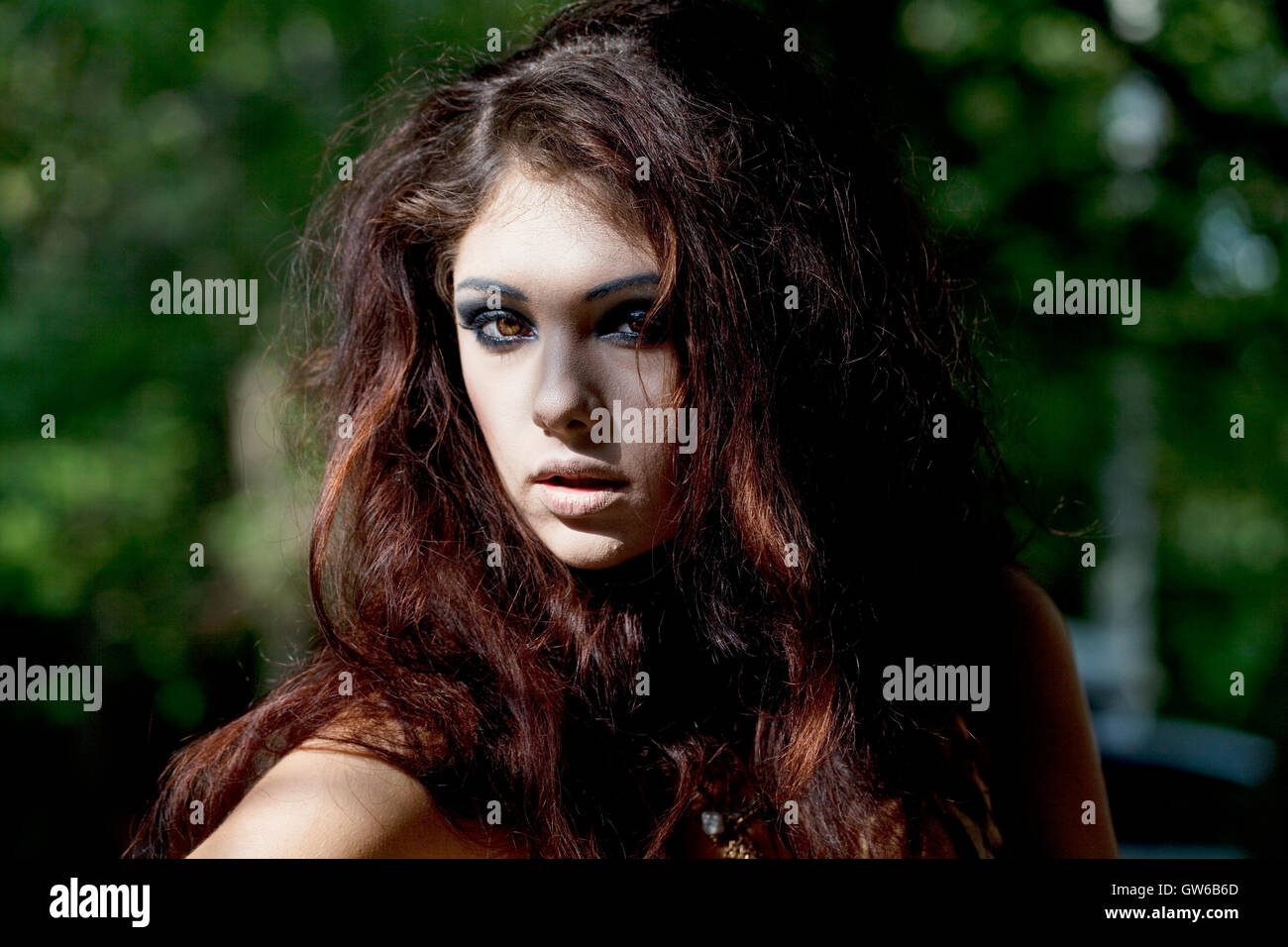 Beautiful young woman Stock Photo - Alamy