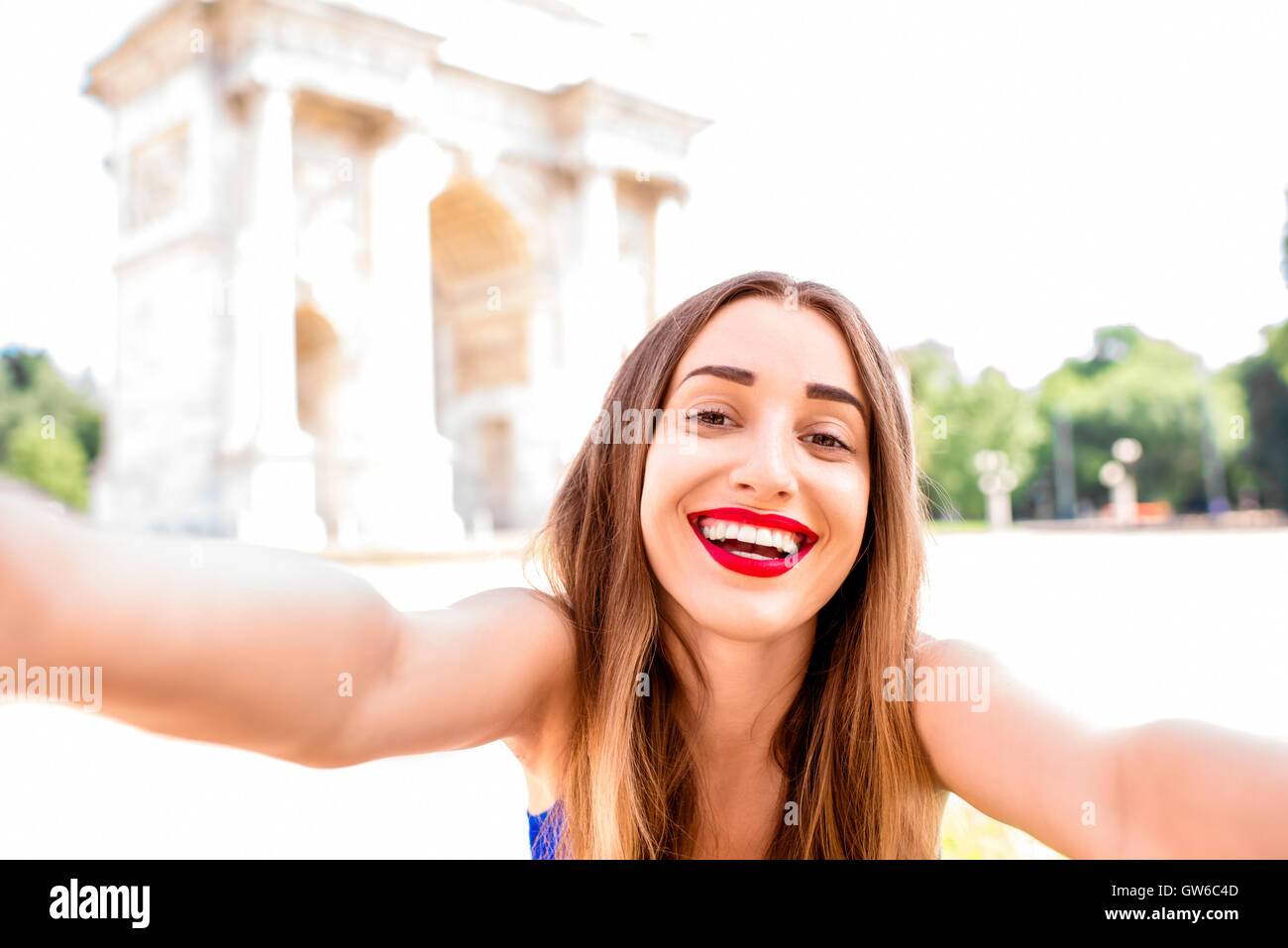 Paris milan hi-res stock photography and images - Alamy