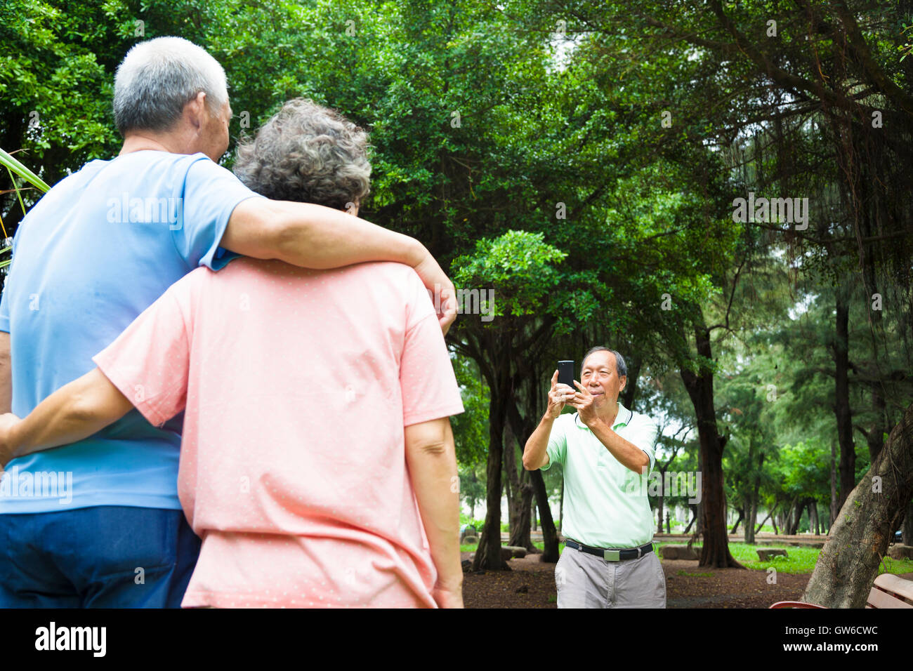 Asian seniors travel hi-res stock photography and images - Alamy