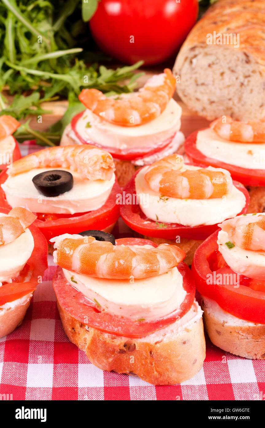 Shrimp and mozzarella Stock Photo Alamy
