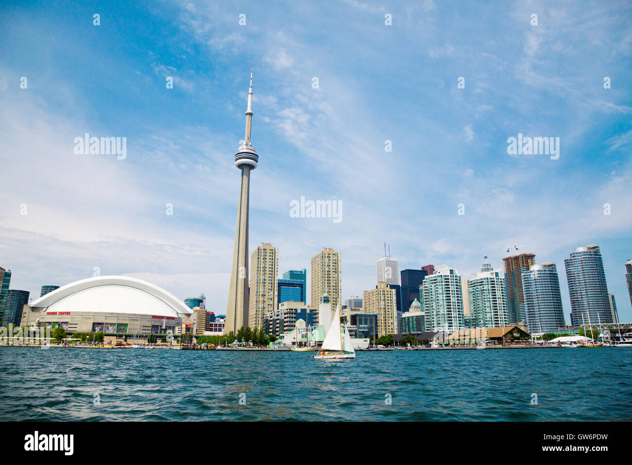 Toronto skyline view hi-res stock photography and images - Alamy