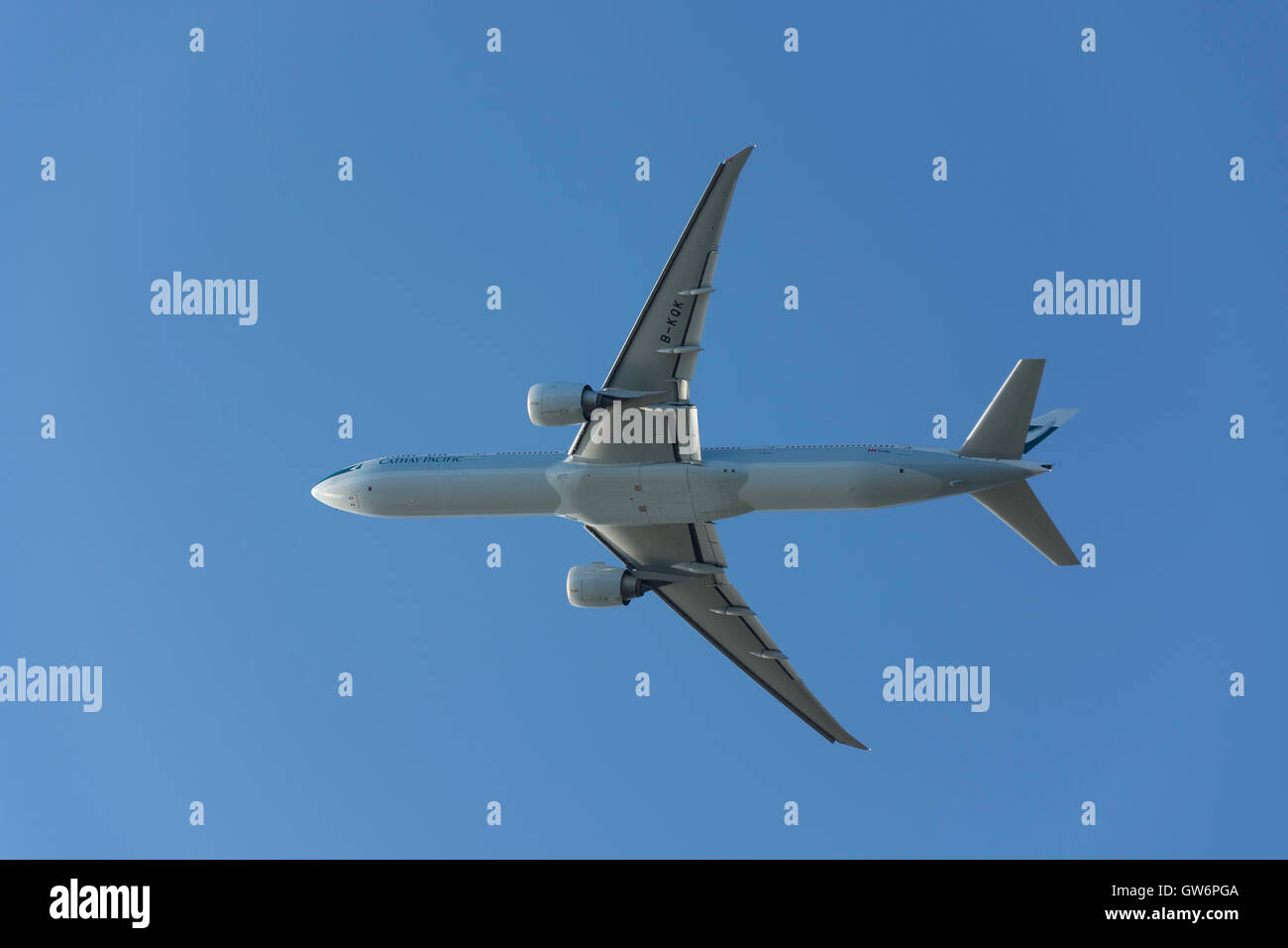 Cathay pacific 777 hi-res stock photography and images - Alamy