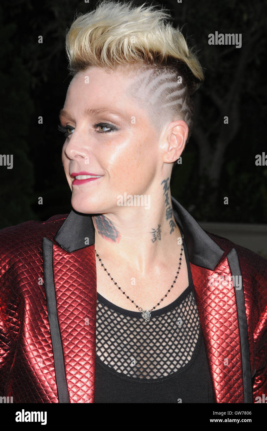 Los Angeles, California, USA. 10th Sep, 2016. September 10th 2016 - Los Angeles California USA - Musician OTEP SHAMAYA at the Mercy For Animals ''Hidden Heroes Gala'' held at the Vibiana restaurant Los Angeles © Paul Fenton/ZUMA Wire/Alamy Live News Stock Photo