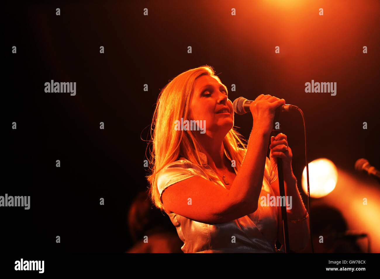 Close-up of Sarah Cracknell  lead singer of the electronic music band Saint Etienne, performing on the Heavenly & Friends Stage, at the OnBlackheath Music Festival, 2016 Stock Photo