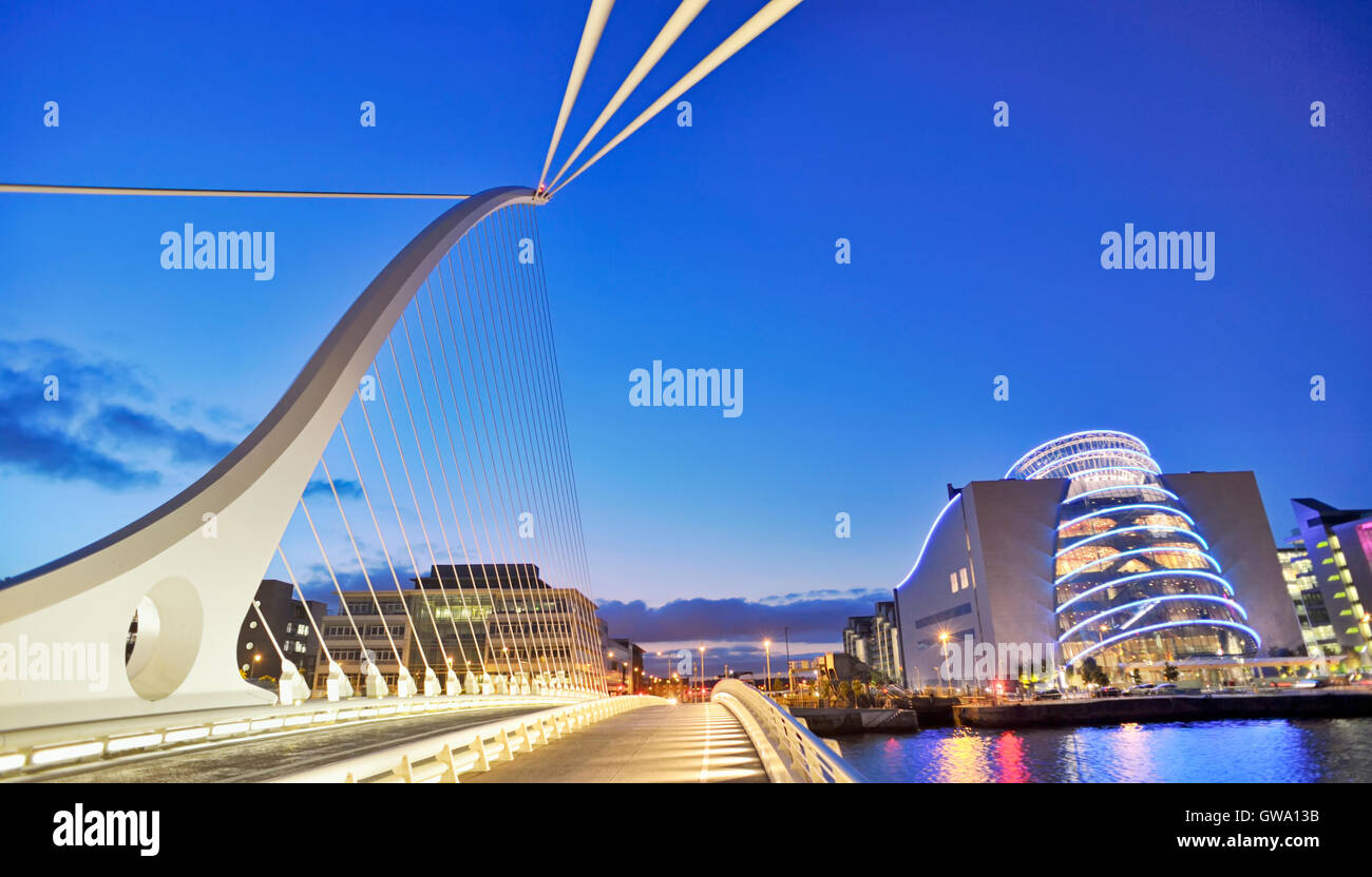 Samuel Beckett Bridge in Dublin Stock Photo - Alamy