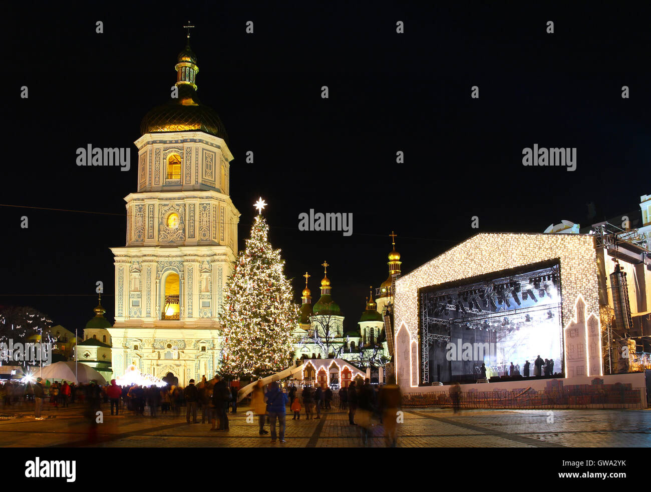 St. Sophia Cathedral, Christmas market, and main Kyiv's New Year tree on Sophia Square in Kyiv, Ukraine Stock Photo